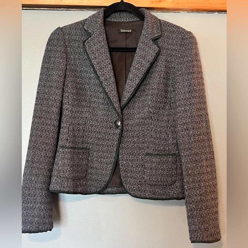 Tahari Tweed Wool Blazer Size 8
